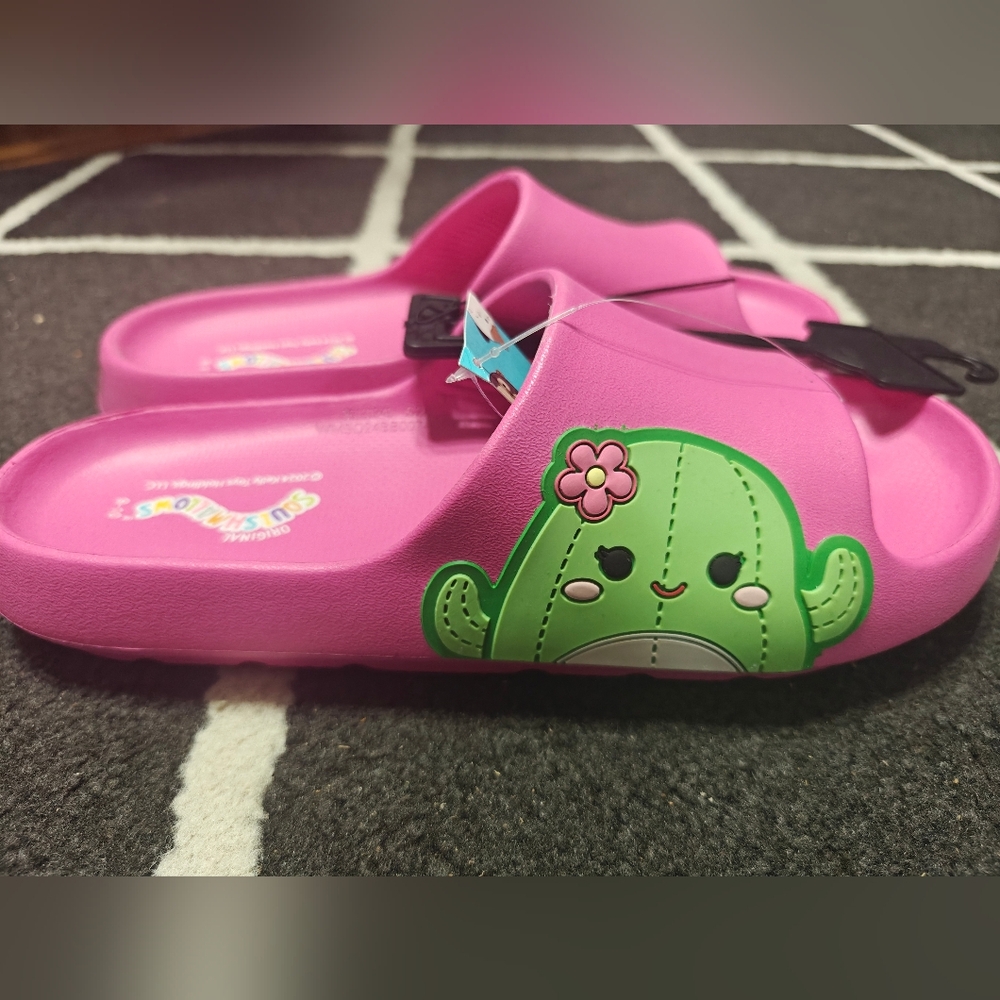 Squishmallows slides (Adults) - Picture 2 of 2